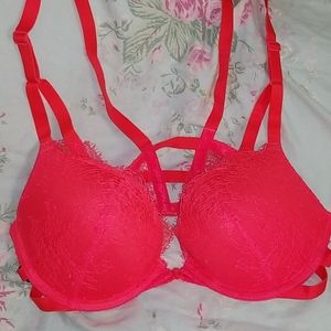 Victoria's secret pushup